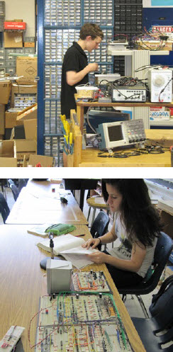 picture of students in microelectronics lab